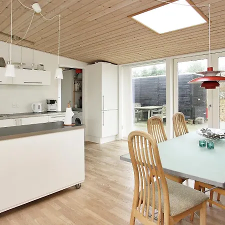 Tatil Evi 5 Person In Hals